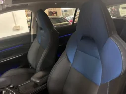 
										Lynk & Co 01  1.5 td phev tetto navi cerchi 20 telecamere completo									