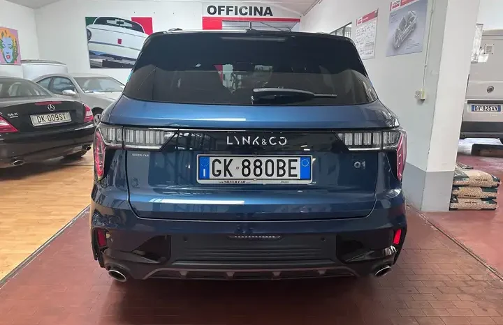 
								Lynk & Co 01  1.5 td phev tetto navi cerchi 20 telecamere completo									