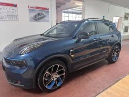 Lynk & Co 01  1.5 td phev tetto navi cerchi 20 telecamere