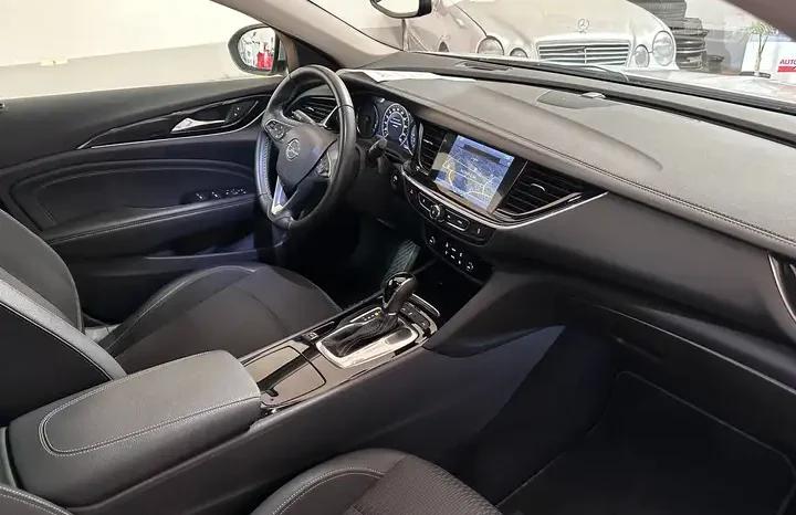 
								Insignia Sports Tourer 1.6 cdti ecotecInnovation s completo									