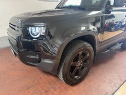 
										Defender 90 3.0d i6 mhev SE awd 200cv auto tetto completo									