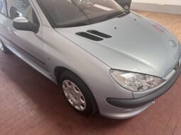 
										Peugeot 206 5p 1.4 hdi X-Design CLIMA 5 PORTE completo									