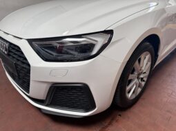 
										Audi A1 Citycar ver 30 1.0 tfsi Admired 110cv apple carplay completo									