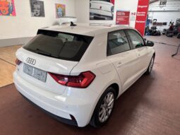 
										Audi A1 Citycar ver 30 1.0 tfsi Admired 110cv apple carplay completo									