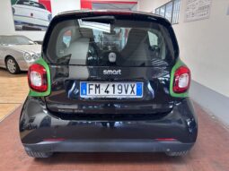 
										Fortwo electric drive Passion cerchi neri 2 cavi completo									