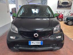 
										Fortwo electric drive Passion cerchi neri 2 cavi completo									