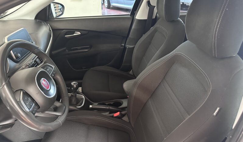 
								Fiat Tipo SW 1.6 mjt Lounge retrocamera cerchi 17 completo									
