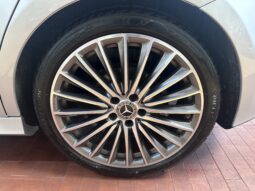 
										Mercedes-Benz A 200 d AMG Line Premium Plus auto completo									