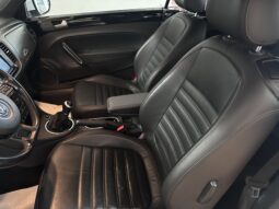 
										Volkswagen Maggiolino Cabrio 2.0 tdi Design 110cv int pelie retrocamera completo									
