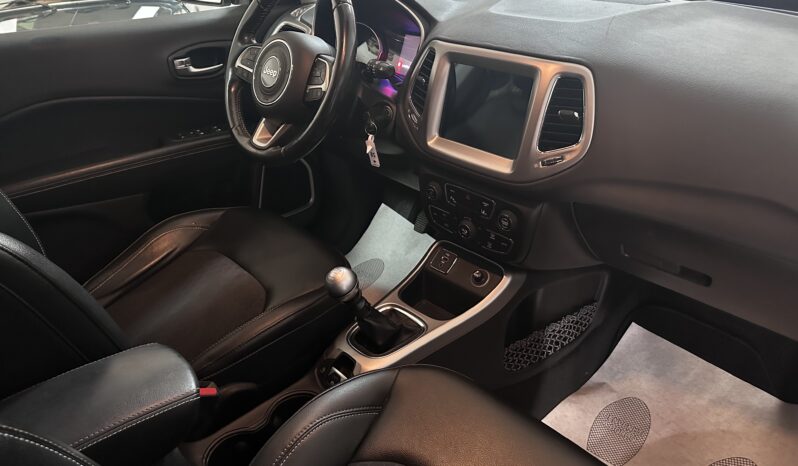 
								Jeep Compass 1.6 mjt Longitude 2wd 120cv navi telec completo									