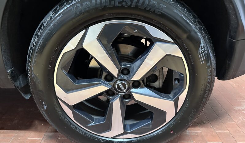 
								Nissan Qashqai 1.3 mhev N-Connecta 2wd 158cv xtronic completo									