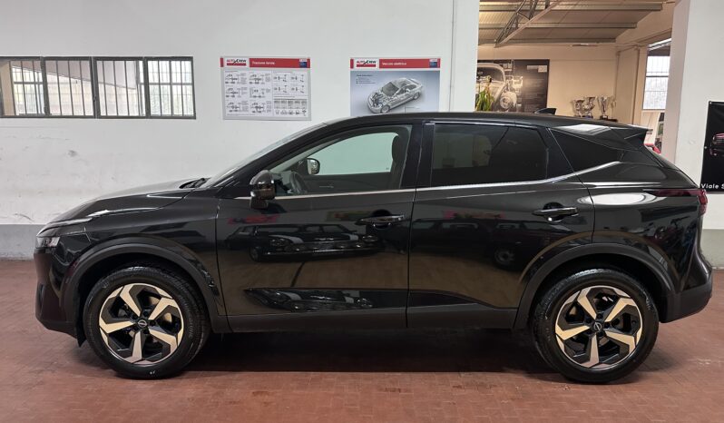 
								Nissan Qashqai 1.3 mhev N-Connecta 2wd 158cv xtronic completo									