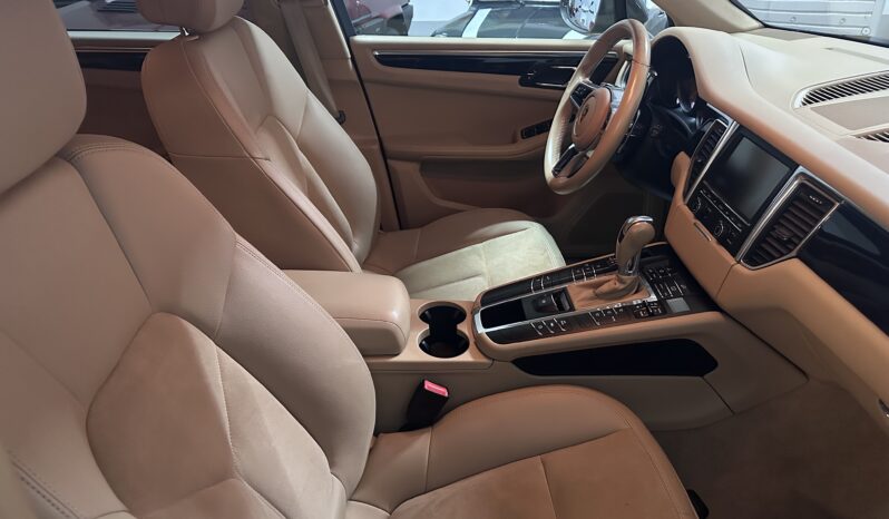 
								Porsche Macan 3.0d S 250cv pdk cerchi 20 pelle alcantara completo									