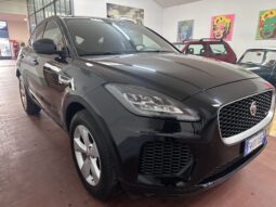 
										Jaguar E-Pace 2.0d i4 R-Dynamic fwd 150cv my19 telecamera completo									