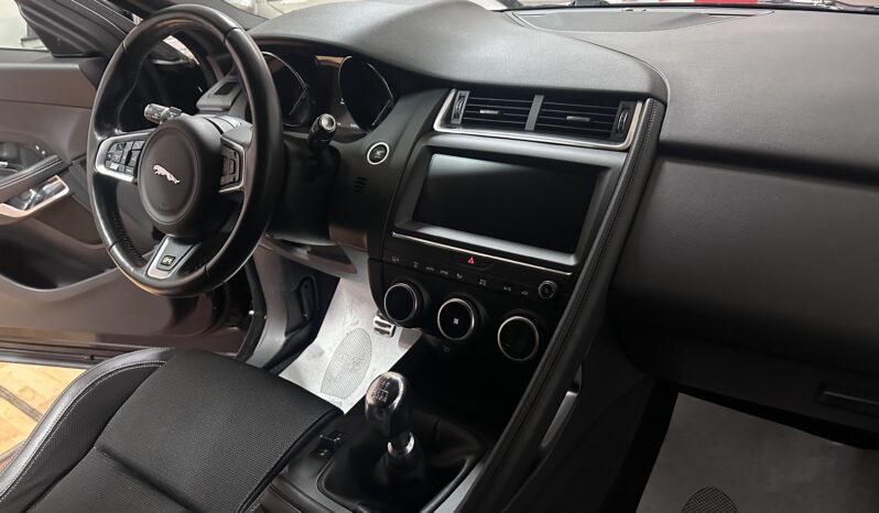 
								Jaguar E-Pace 2.0d i4 R-Dynamic fwd 150cv my19 telecamera completo									