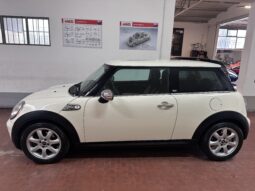 
										MINI One 1.4 Abbey Road interni stoffa pelle c.in lega completo									