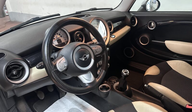 
								MINI One 1.4 Abbey Road interni stoffa pelle c.in lega completo									