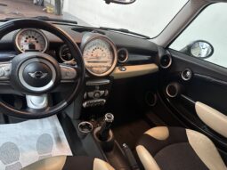 
										MINI One 1.4 Abbey Road interni stoffa pelle c.in lega completo									