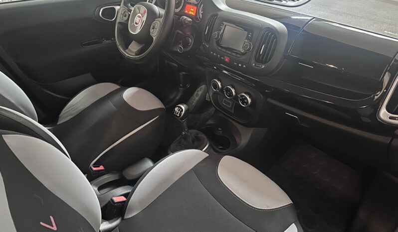 
								Fiat 500L 1.3 mjt Pop Star 95cv tetto specchi rossi completo									