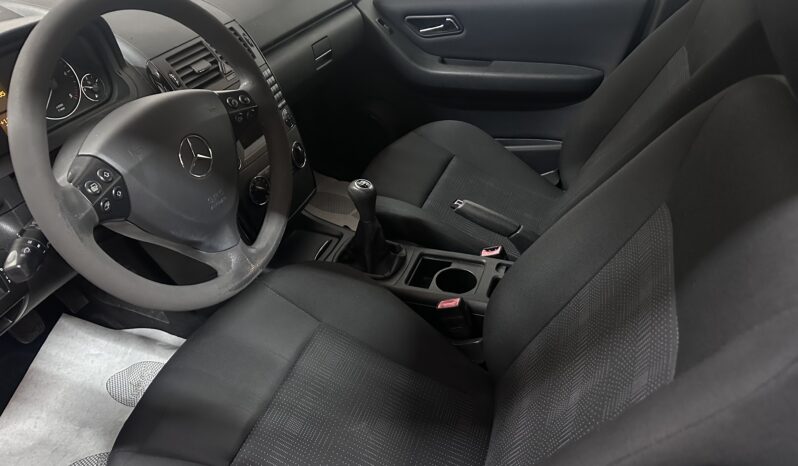 
								Mercedes-Benz A 160 cdi be Executive km 186000 tagliandata completo									