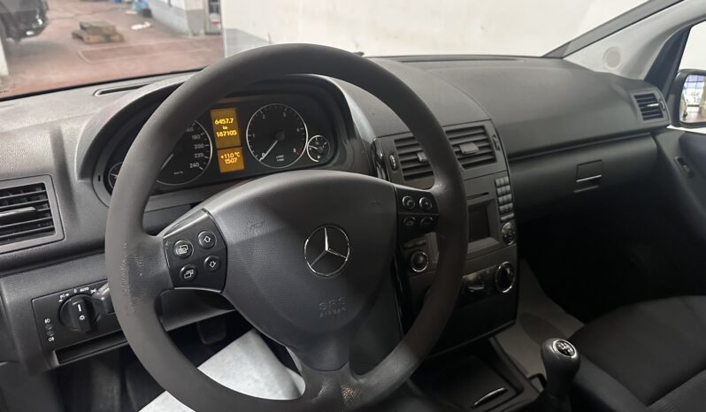 
								Mercedes-Benz A 160 cdi be Executive km 186000 tagliandata completo									