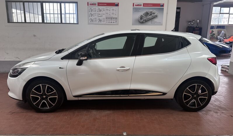 
								Clio 5p 1.5 dci energy Duel 75cv navi retrocamera completo									