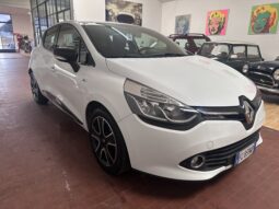 
										Clio 5p 1.5 dci energy Duel 75cv navi retrocamera completo									