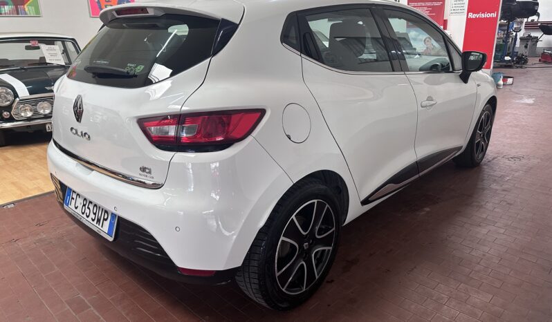 
								Clio 5p 1.5 dci energy Duel 75cv navi retrocamera completo									
