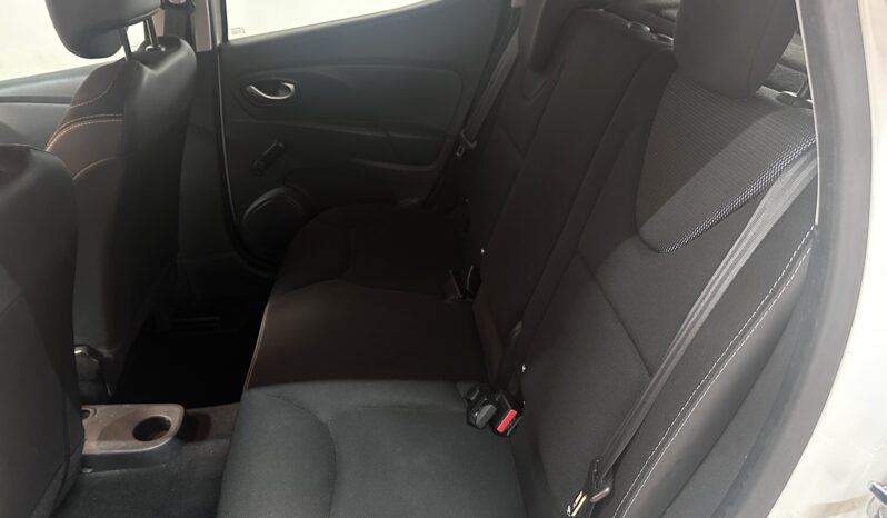 
								Clio 5p 1.5 dci energy Duel 75cv navi retrocamera completo									