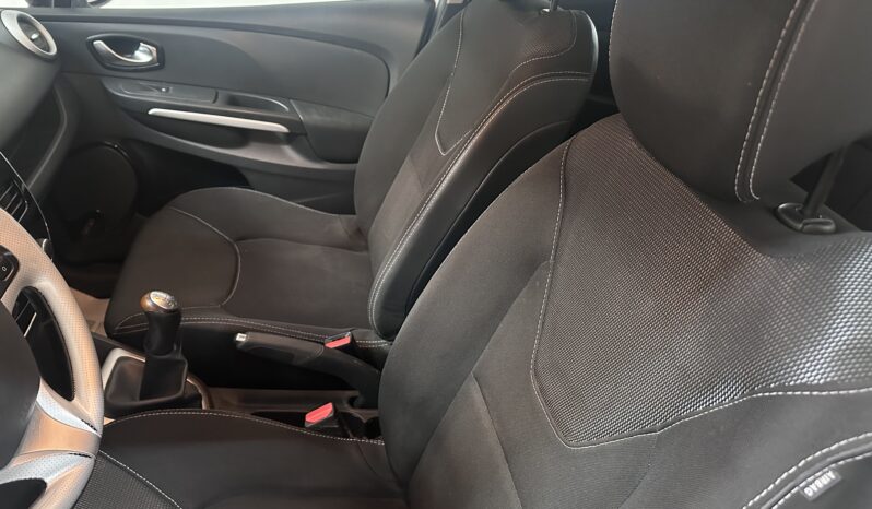 
								Clio 5p 1.5 dci energy Duel 75cv navi retrocamera completo									