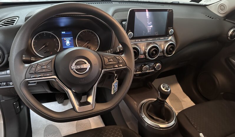 
								Nissan Juke 1.0 dig-t Acenta 114cv vetri scuri ap carplay completo									