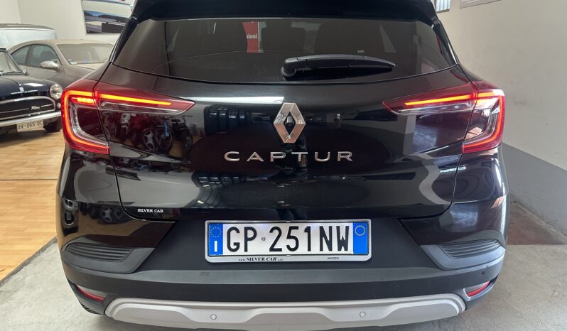
								Renault Captur 1.3 mild hybrid Techno 140cv navi teleca. completo									