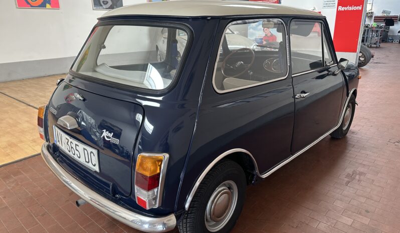 
								Innocenti Mini 1974 blu interni chiari completo									