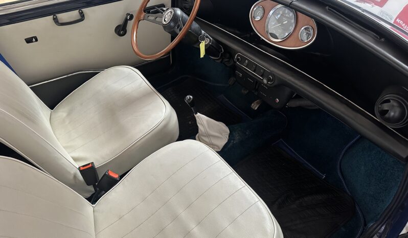 
								Innocenti Mini 1974 blu interni chiari completo									