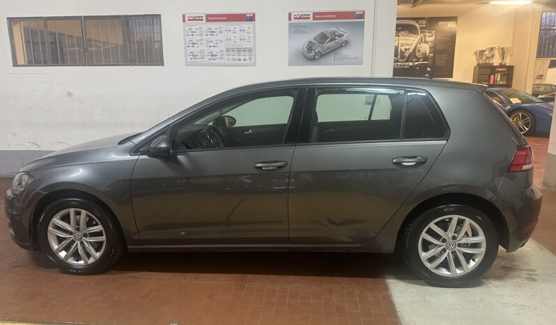 
								Volkswagen Golf VII 2017 5p 5p 1.6 tdi Business 115cv dsg led completo									
