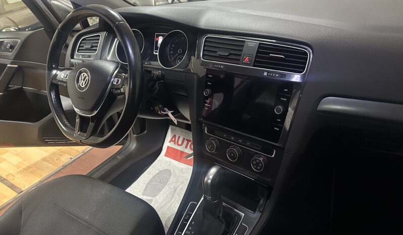 
								Volkswagen Golf VII 2017 5p 5p 1.6 tdi Business 115cv dsg led completo									