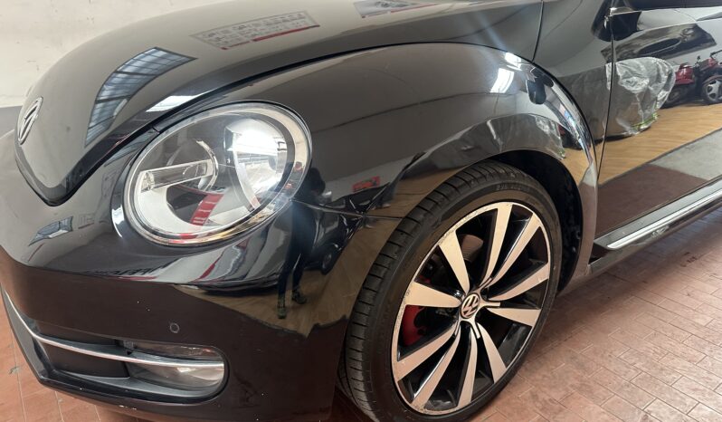 
								Volkswagen Maggiolino sport cambio dsg pelle cartie cerchi in lega 19 completo									