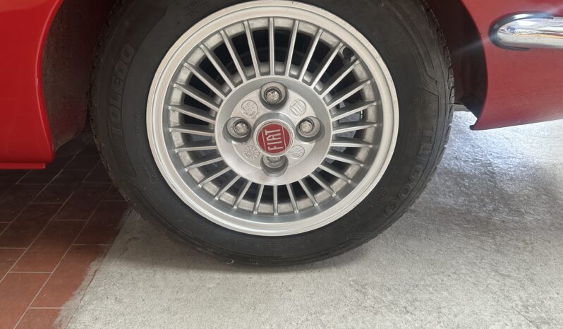 
								Fiat 850 spider completo									