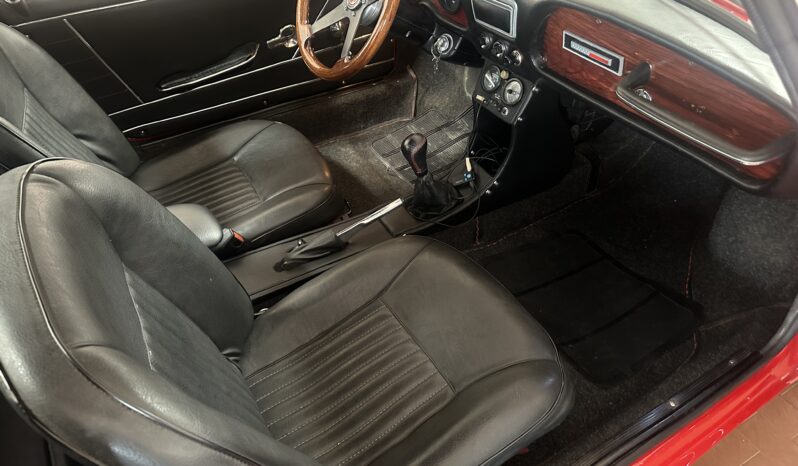 
								Fiat 850 spider completo									