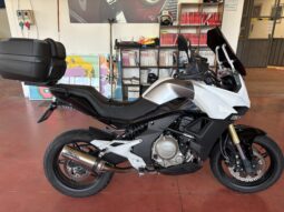 
										CFMOTO 650 MT completo									